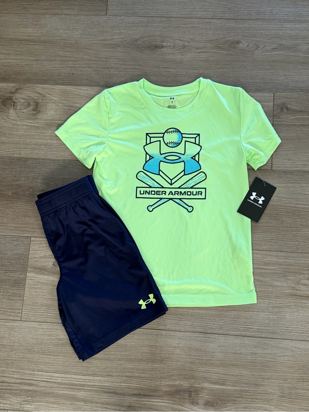 Under Armour Boys Baseball Tee and Shorts Set, New